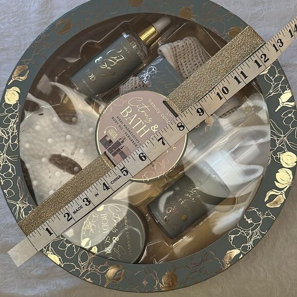 Citrus & Sage Bath Set Body Scrub Body Wash Body Oil Sisal Cloths and Scrubber - Picture 9 of 9